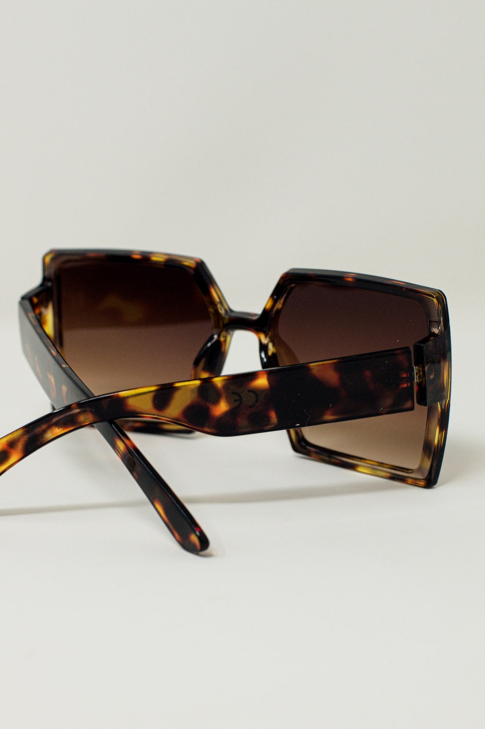 Oversized Square Sunglasses In brown