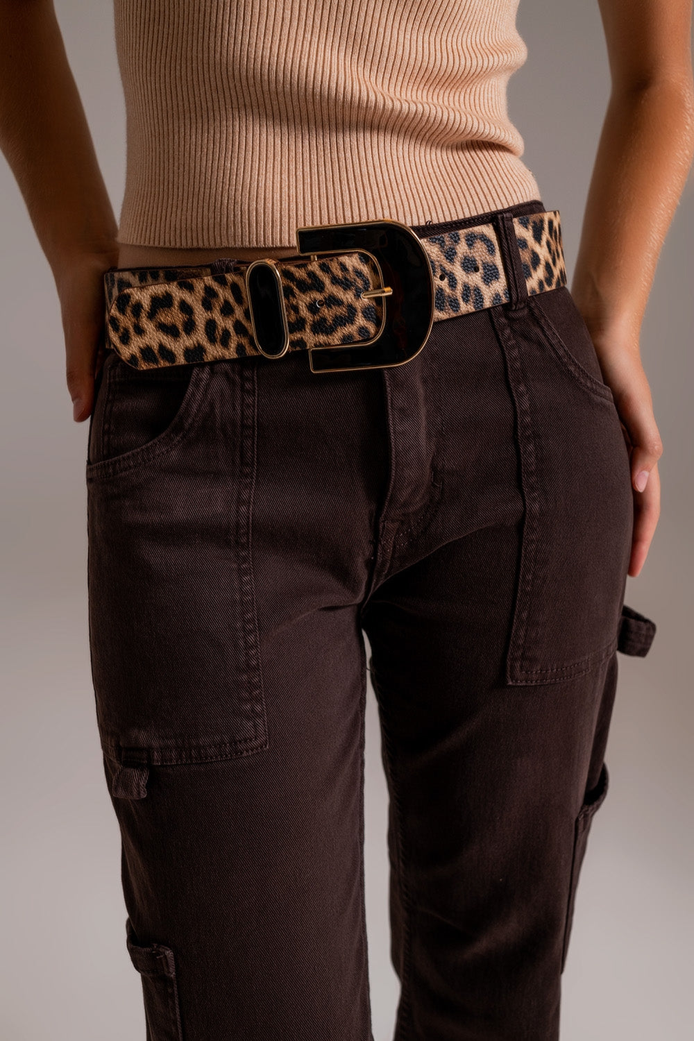 Straight Leg Cargo Pants in brown - Coloured Jeans