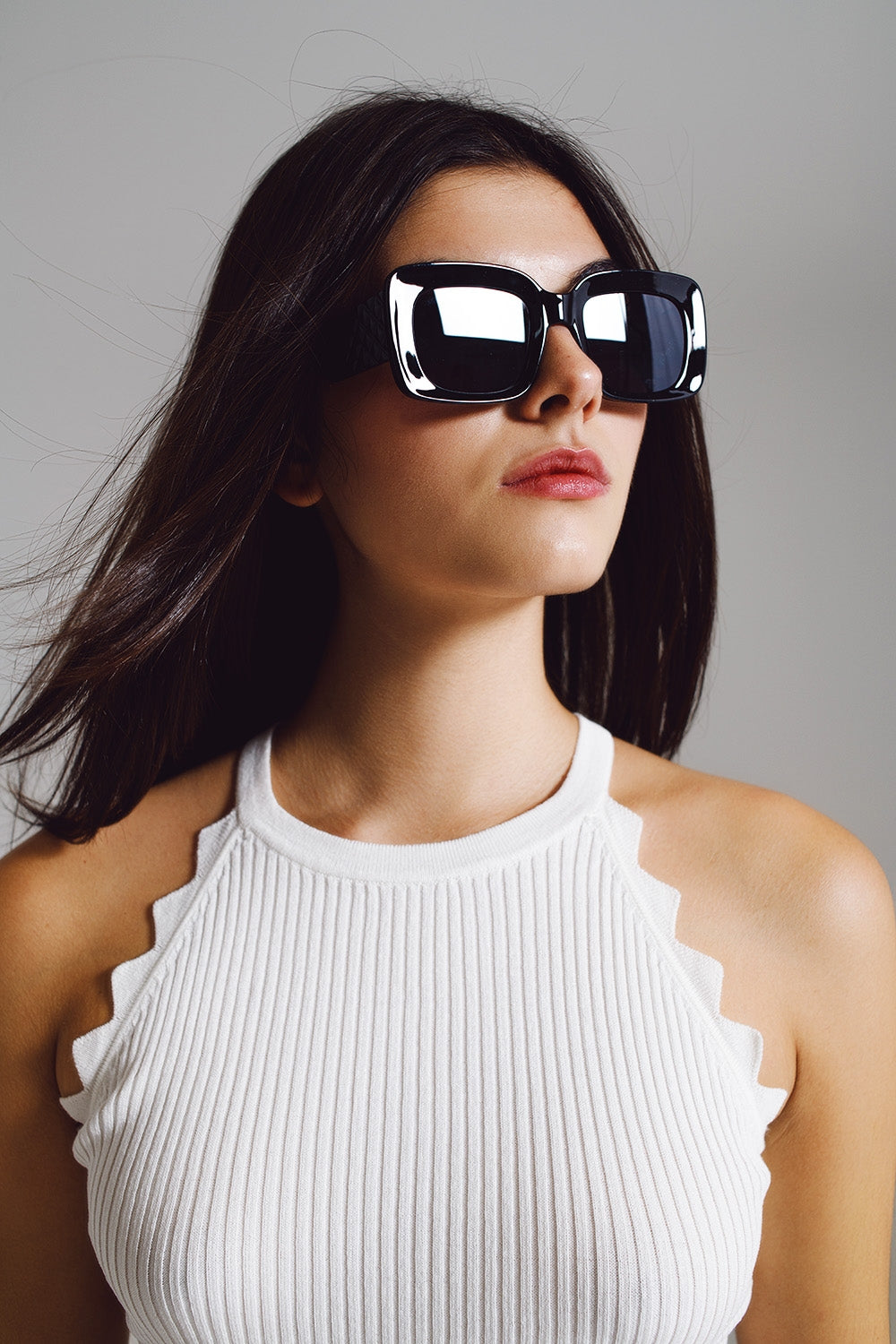 Oversized Oval Sunglasses With Side Detail in Black