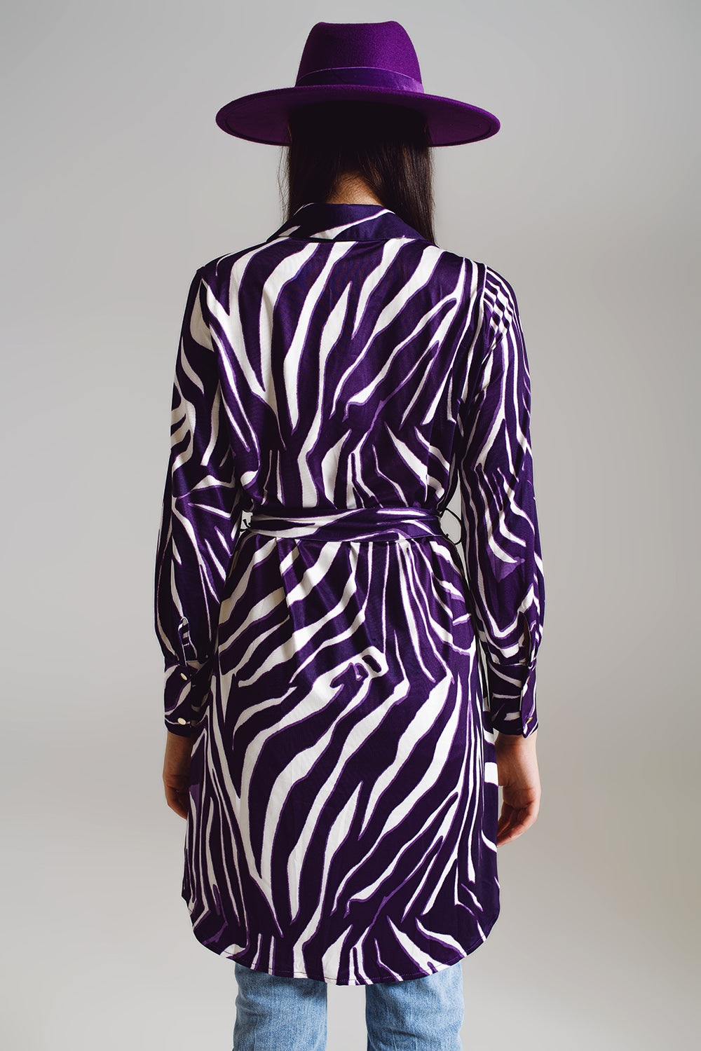 Midi short dress with zebra print in white and purple - dress