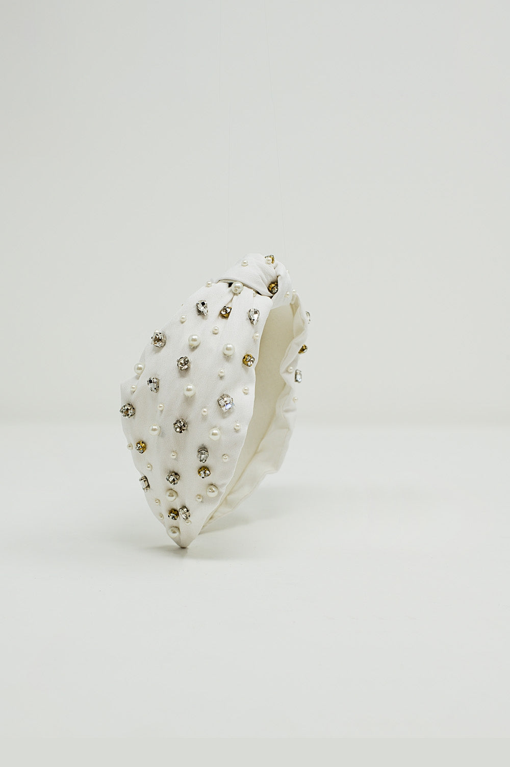 White Headband With Embellished Pearls And Strass