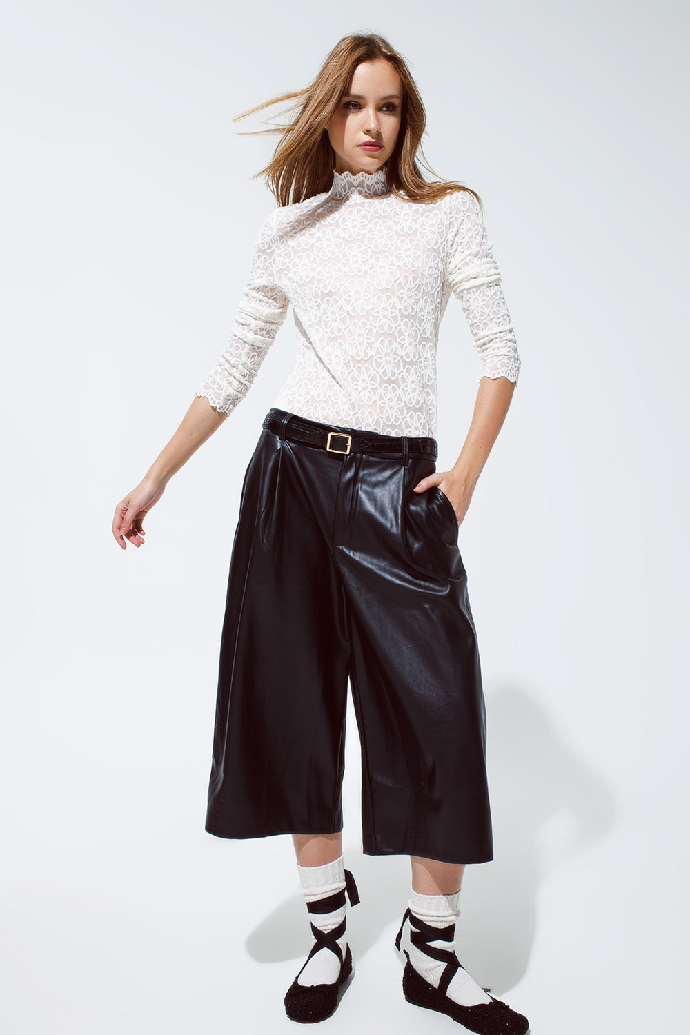 High Neck Top With Embroided Flowers And Scallop Details in White - top