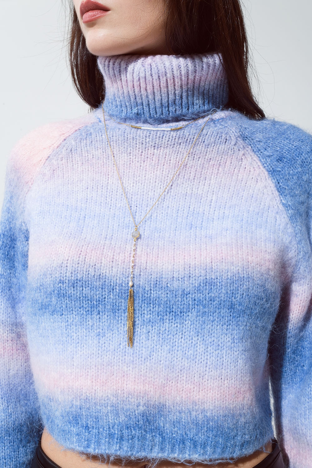 Long 2 in 1 gold necklace with bead details