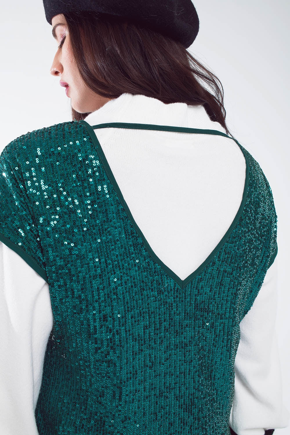 Relaxed Sequin Dress With Short Sleeves and Open Back in Green - dress