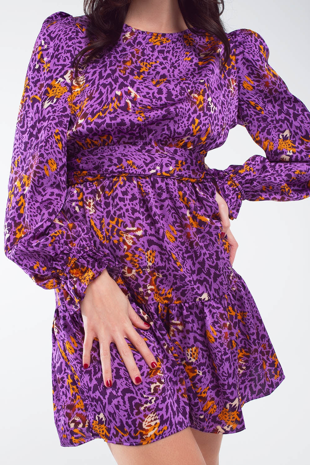 Short Printed Dress With Tiered Skirt and Ruffled Cuff in Purple - dress