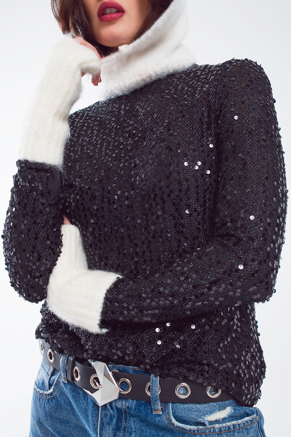 Long sleeve sequin top in black - top