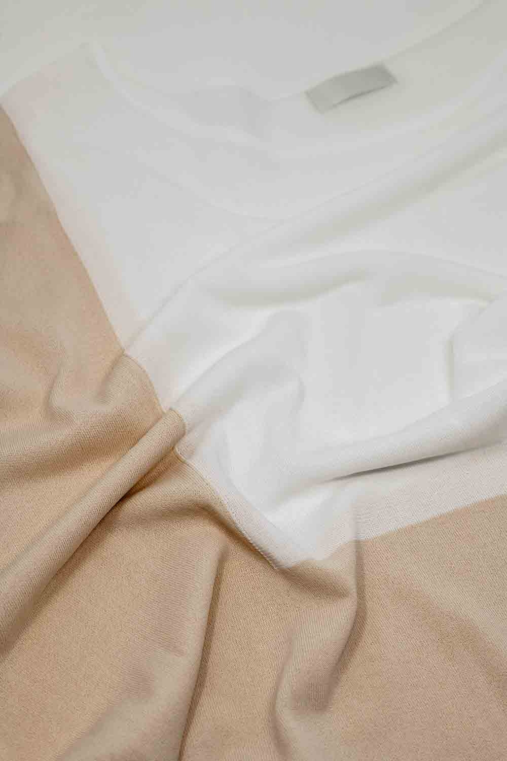 Color Block Bat Wing Sweater In White and Beige