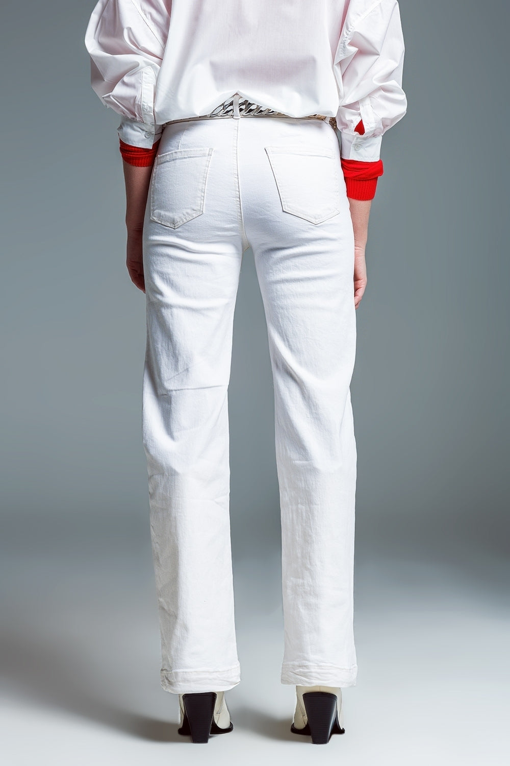 high waisted front pockets flare jeans in white - Coloured Jeans