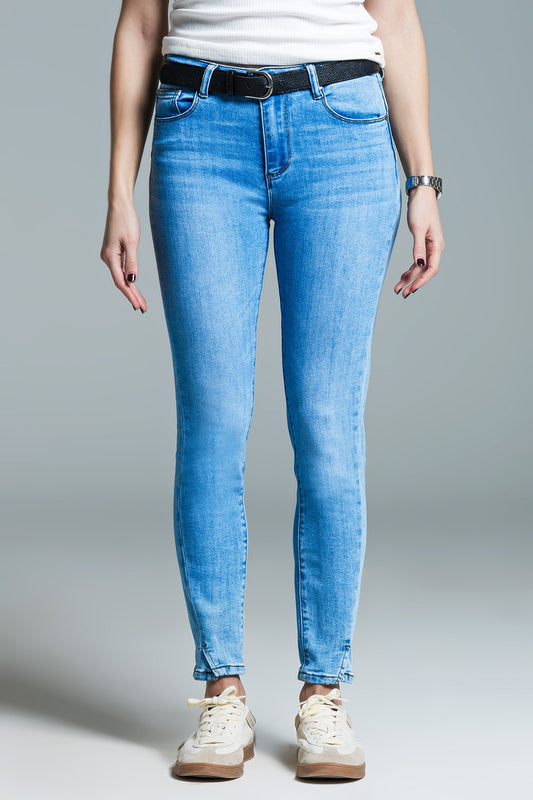 Light blue basic skinny jeans with short slit at hem - Denim