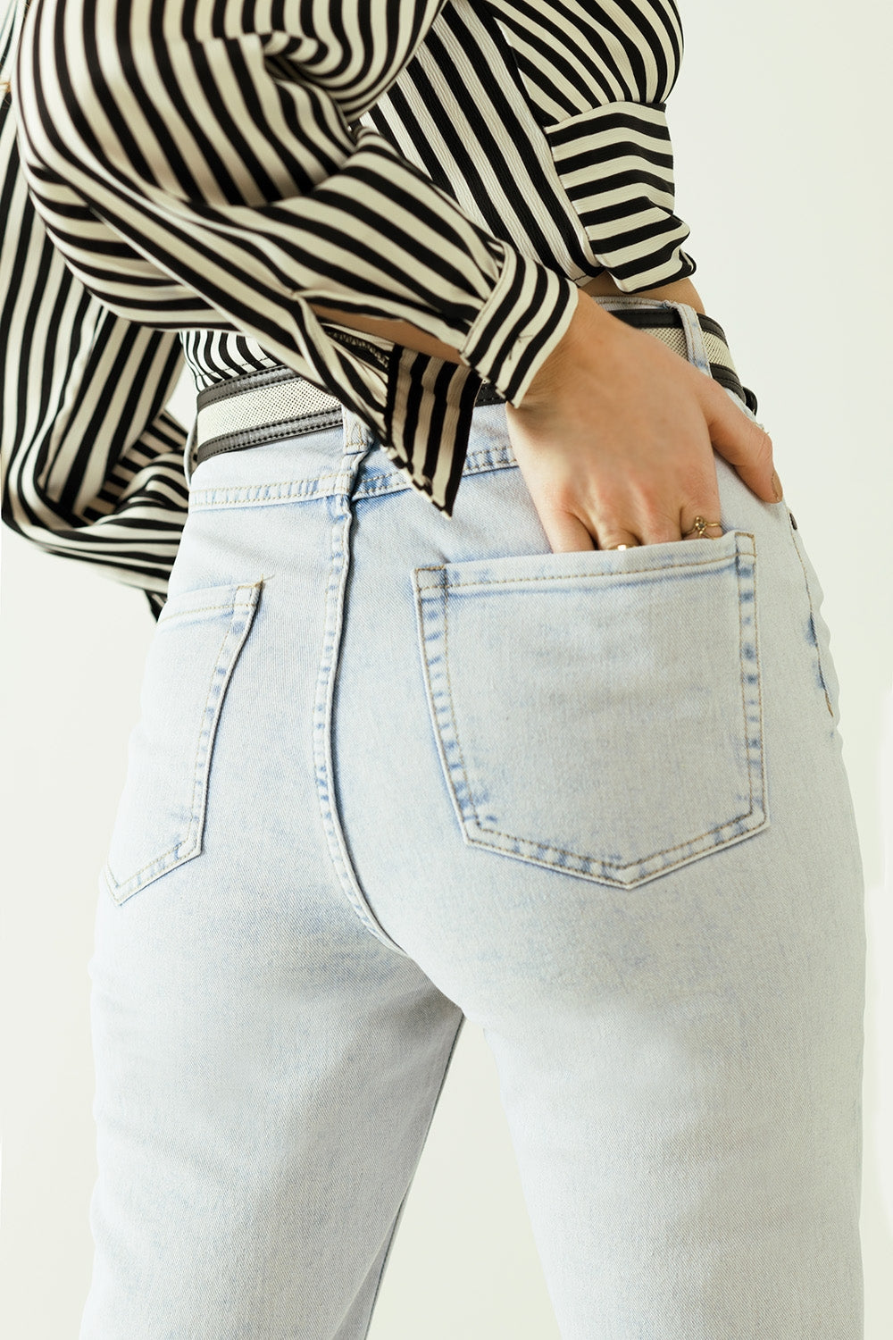 Five pockets mom jeans wash effect with folded hem - Denim