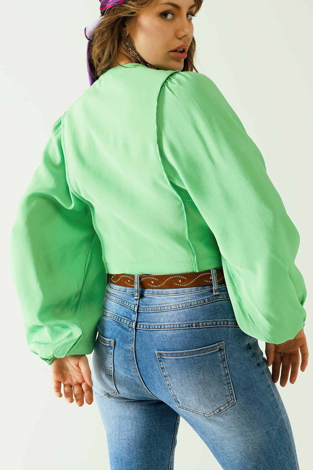 Green blouse with balloon sleeves and frontal closure with buttons - Shirts