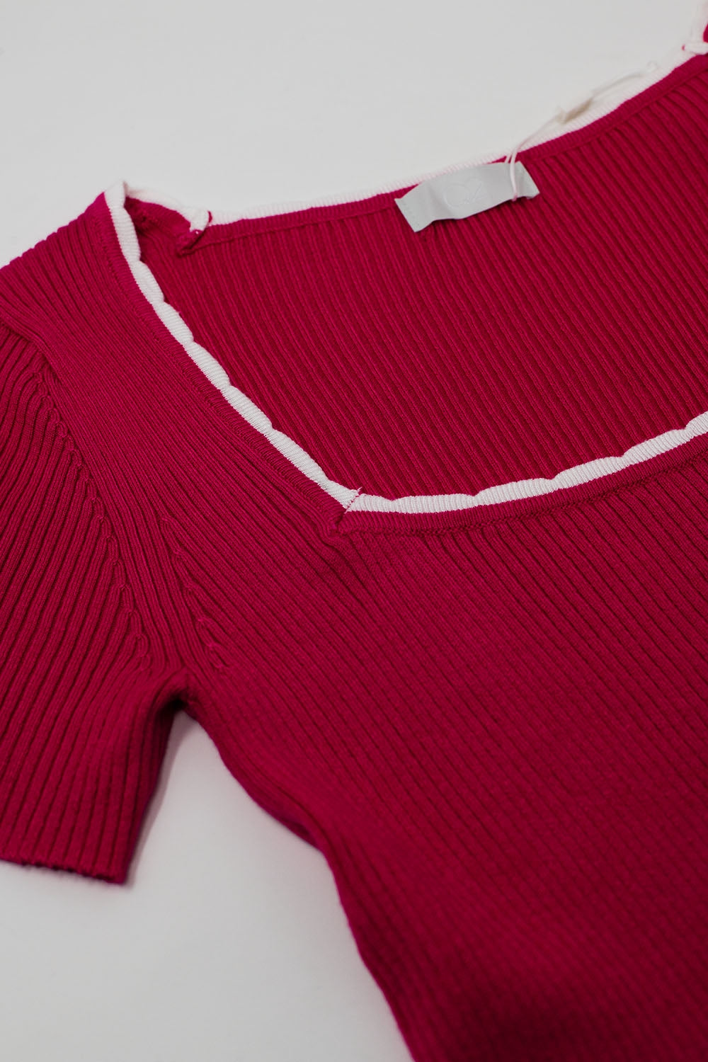 Fuchsia Knitted Short Sleeve Sweater With Square Neck and  White Trim