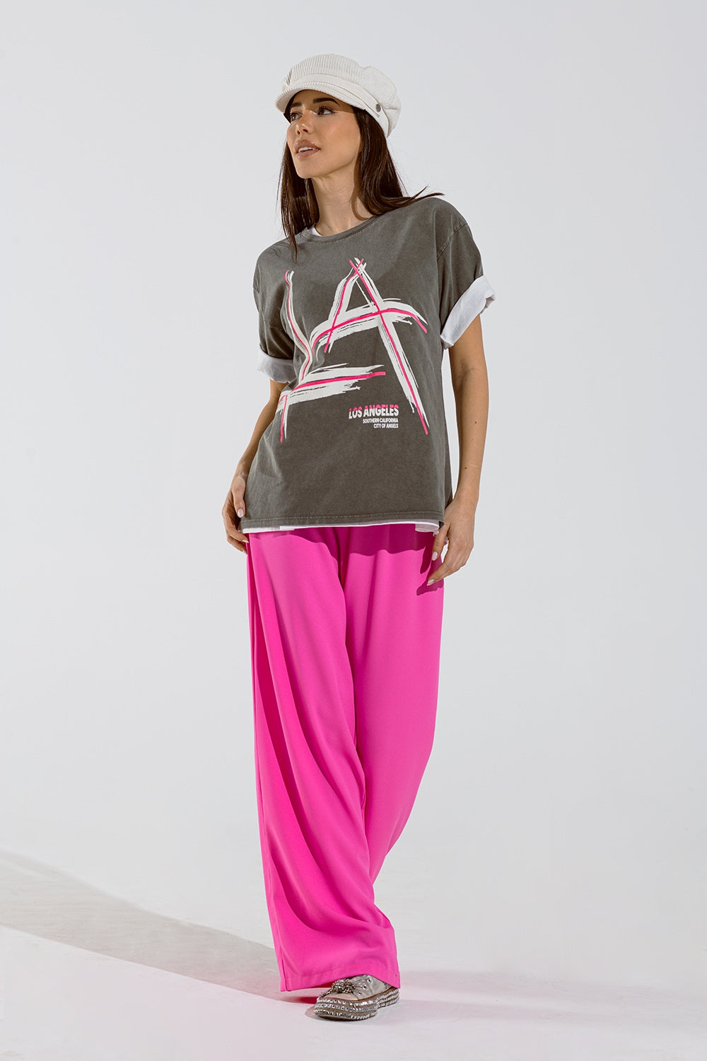Grey oversize t-shirt Prints LA Los Angeles in pink and white - top