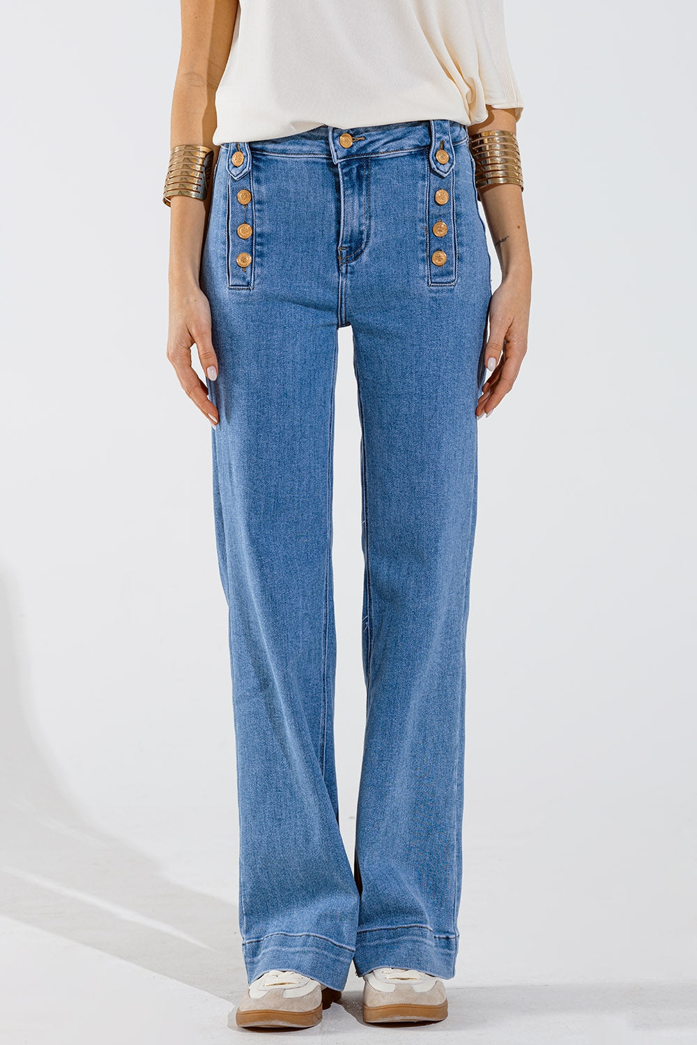 Straight Marine Style Jeans With Golden Buttons Details On The Side in Mid Blue - Denim