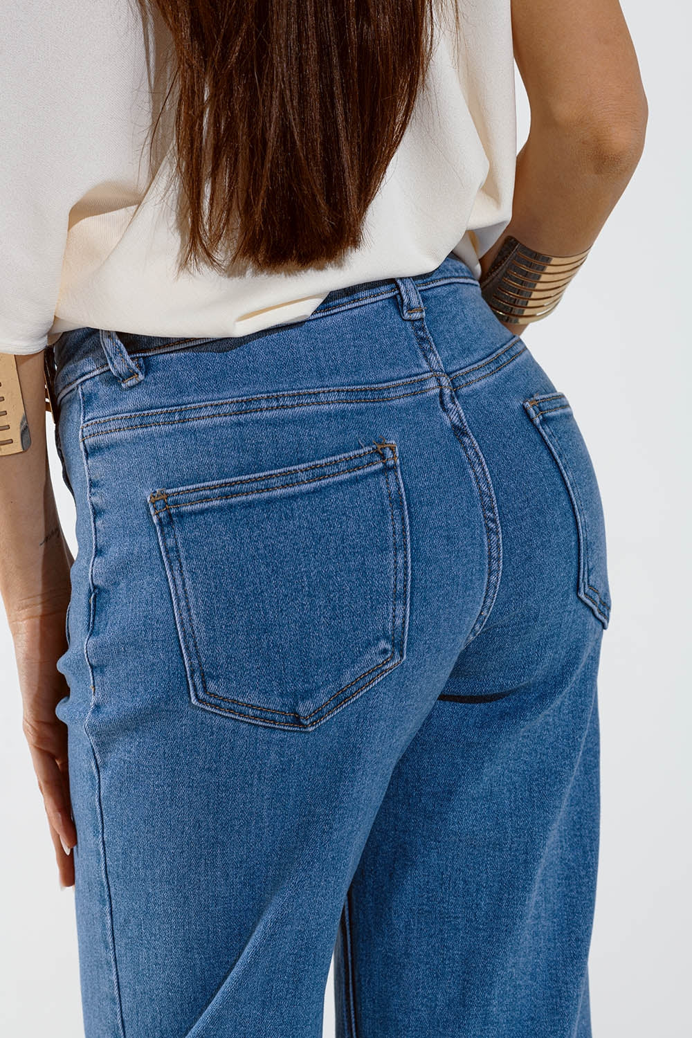 Straight Marine Style Jeans With Golden Buttons Details On The Side in Mid Blue - Denim