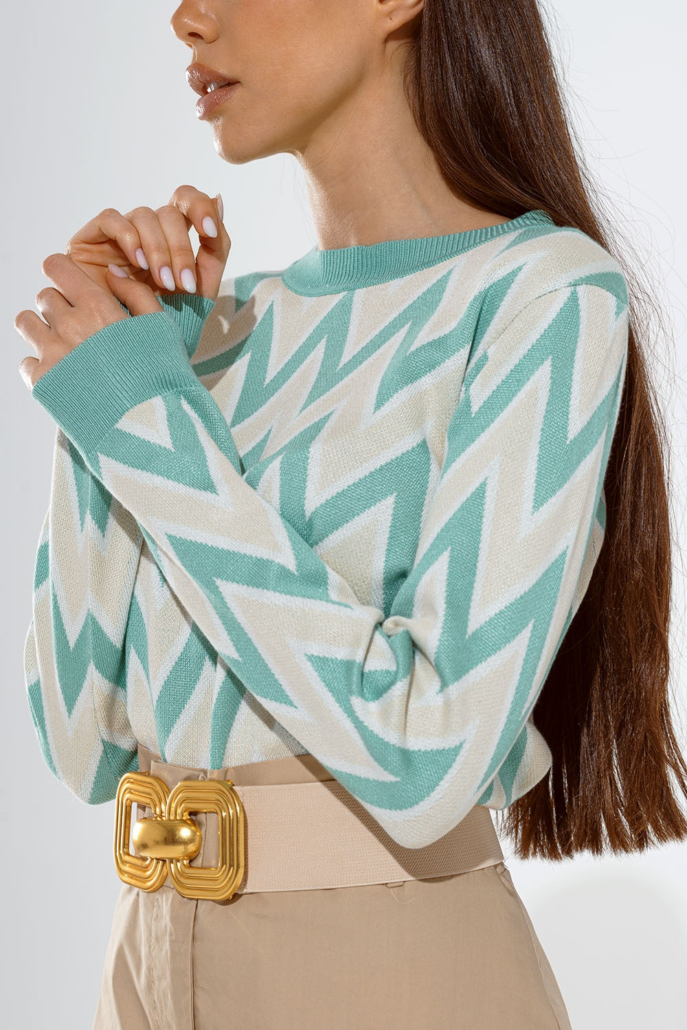 Turquoise sweater with zig zag print in Beige with white details - jumper