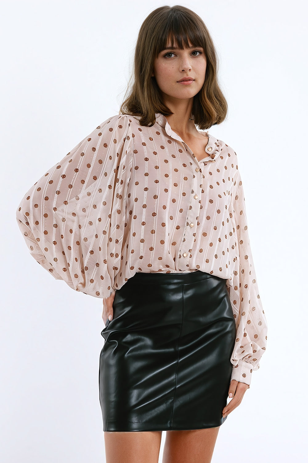 Blouse with balloon sleeves and polka dots in Beige - Shirts