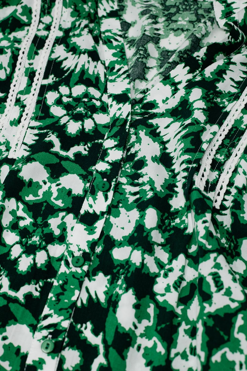 Tie Dye Print Short Dress With Long Sleeves And Lace Trim in Green - dress