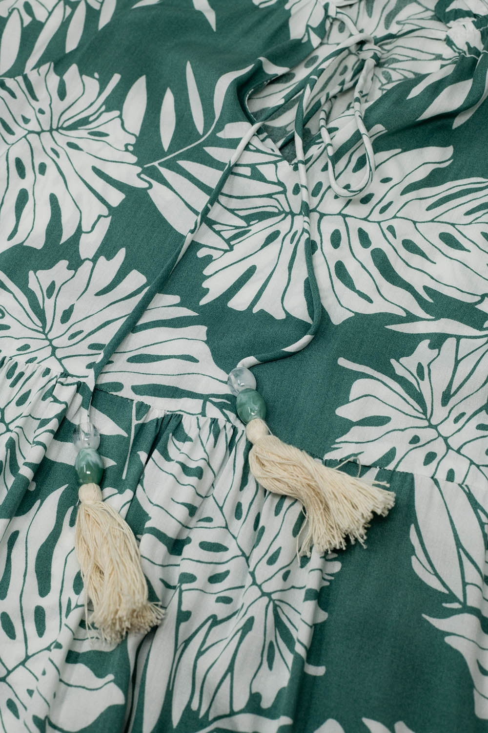 Boho Maxi Dress With Balloon Sleeves And Leaf Print In Green - dress