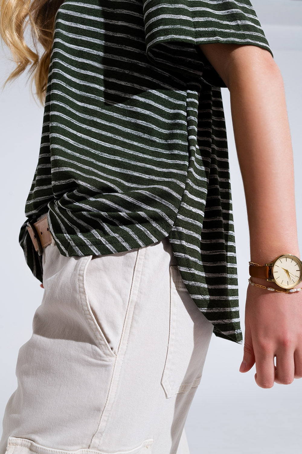 Relaxed Striped T-shirt With Crew Neckline In Khaki - top