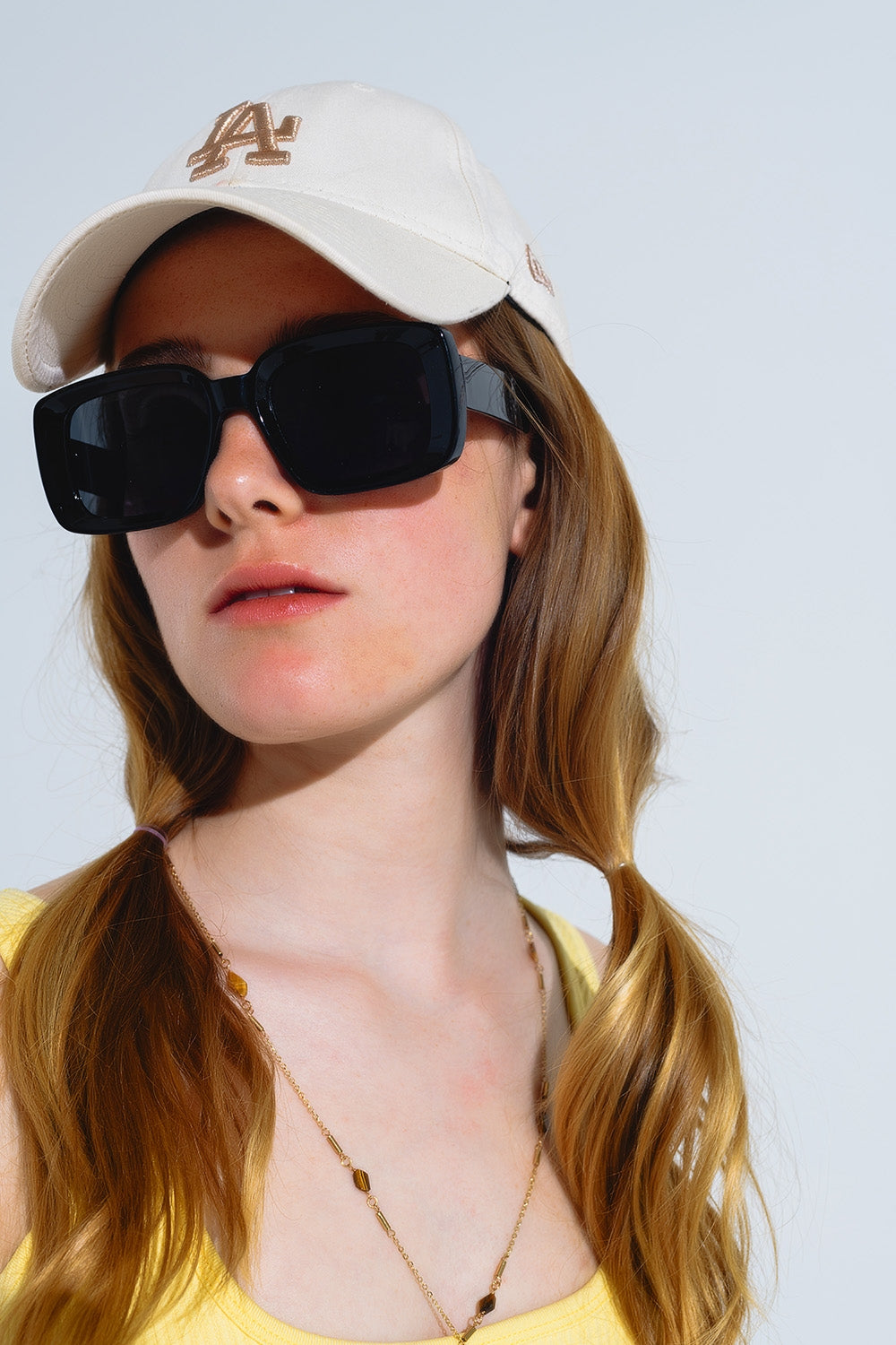 Oversized Squared Thin Frame Sunglasses in Black