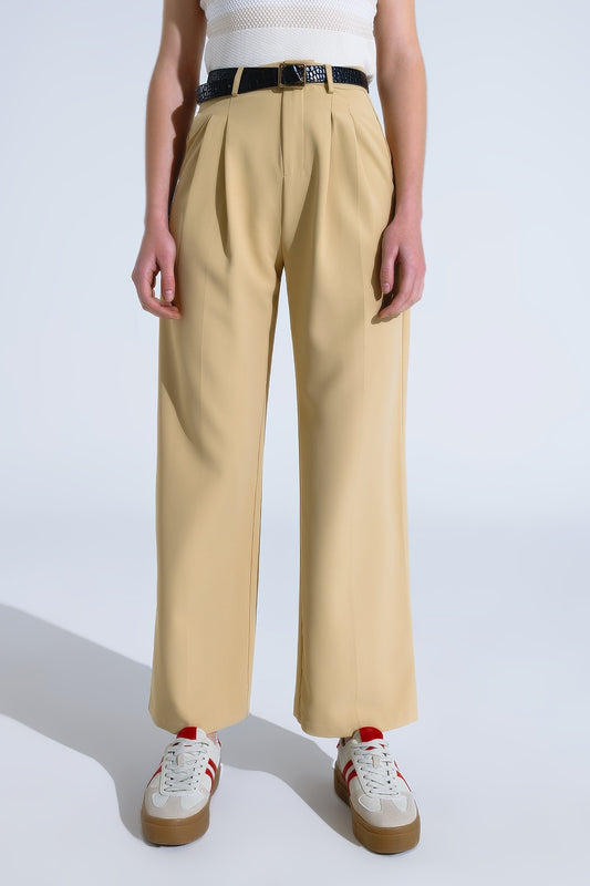 Straight Leg Trousers With Side Pockets and Darts in Beige - trousers
