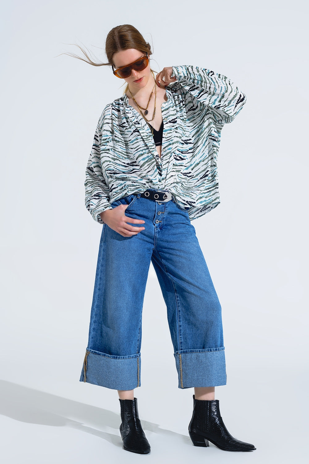 White Blouse With Green Animal Print And Long Sleeves - Shirts