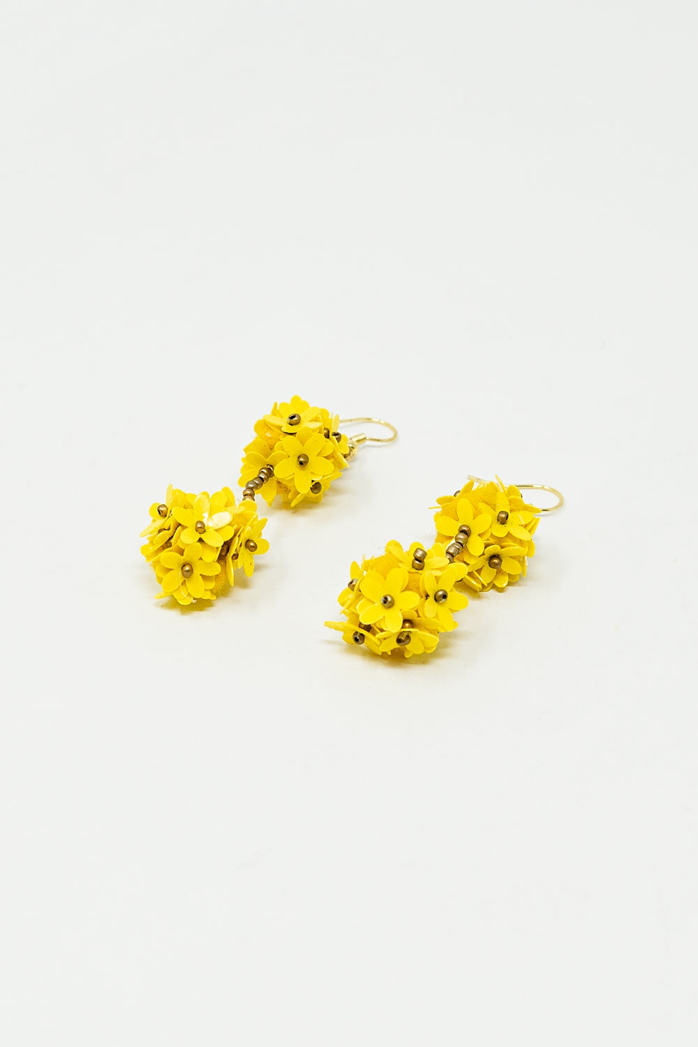 Dropped Flower Statement Earrings With Yellow Daisies