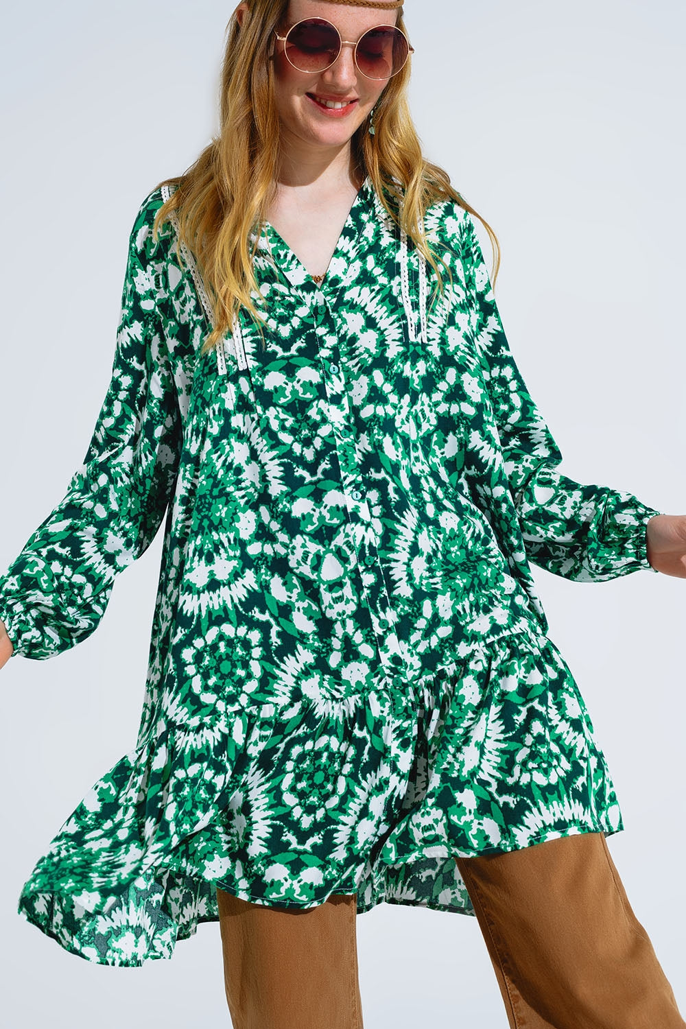 Tie Dye Print Short Dress With Long Sleeves And Lace Trim in Green - dress