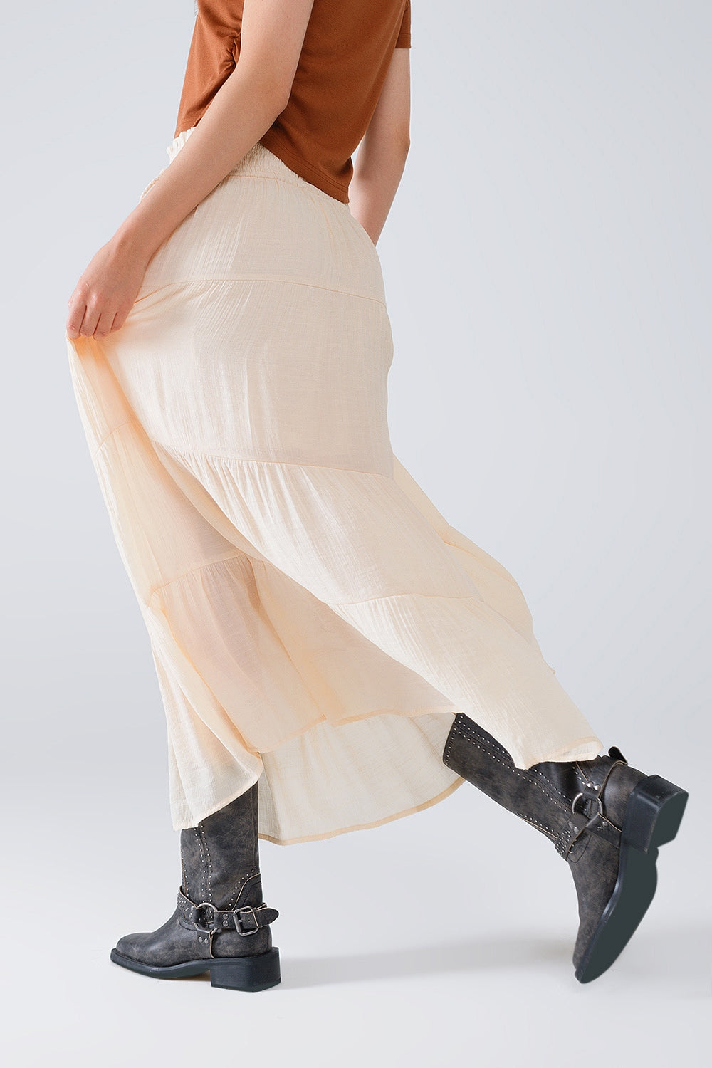 Tiered Maxi Skirt In Beige With Elastic Waist And Shell Details - Skirts