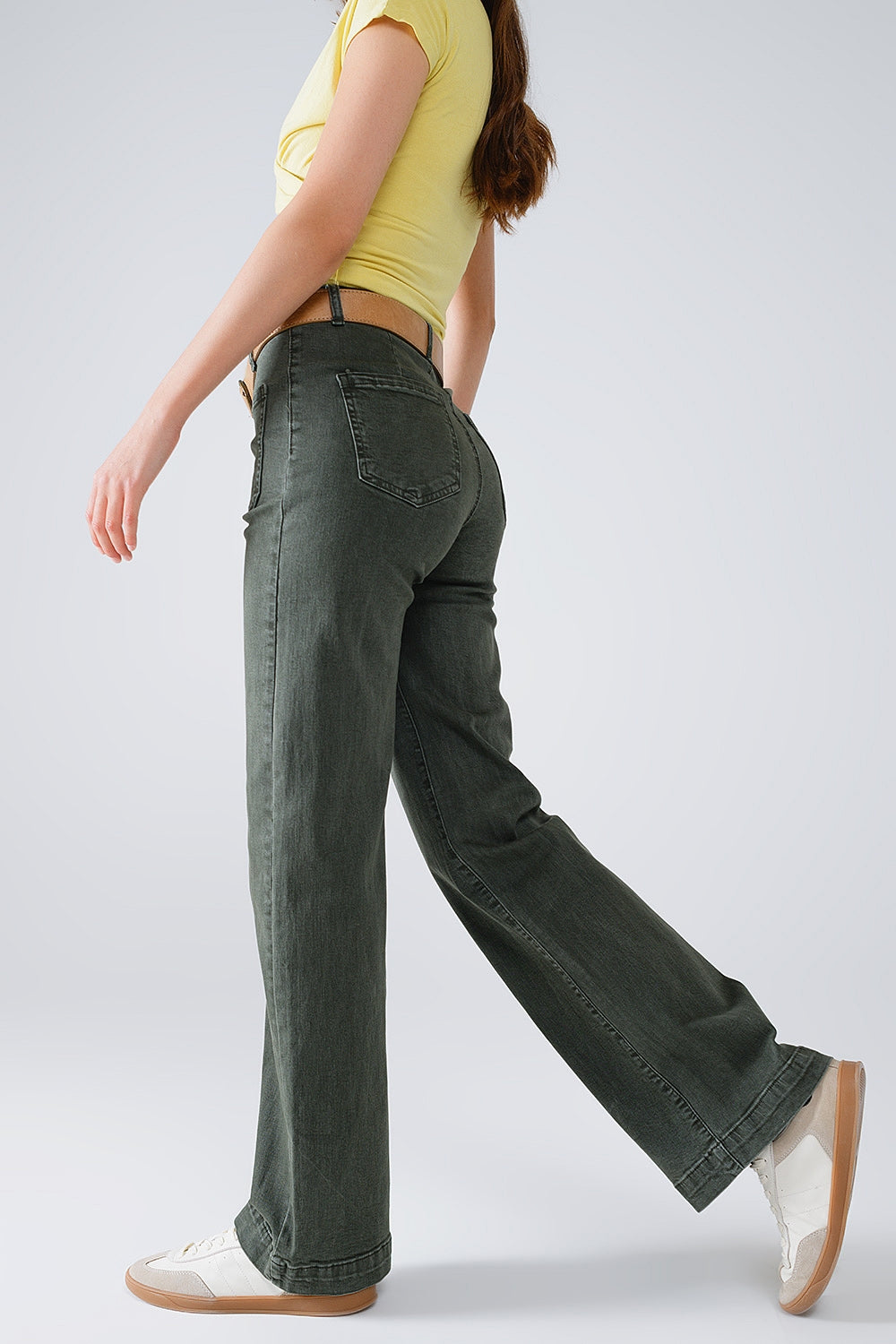 high waisted front pockets flare jeans in dark khaki - Coloured Jeans