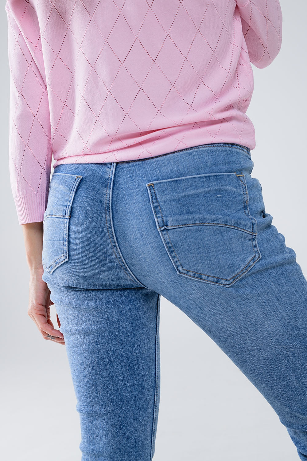 Skinny Jeans In light wash with detail on the pocket - Denim