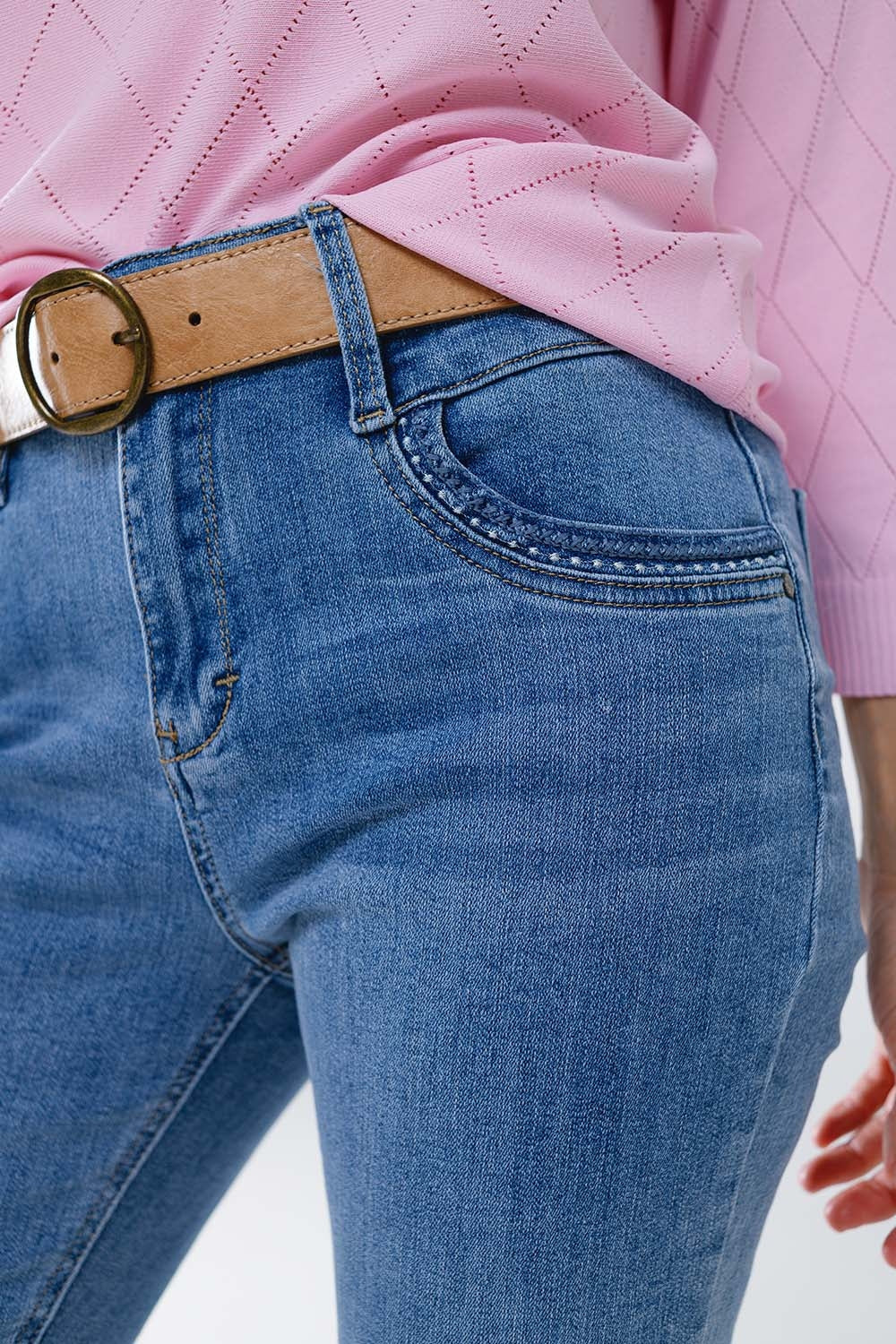 Skinny Jeans In light wash with detail on the pocket - Denim