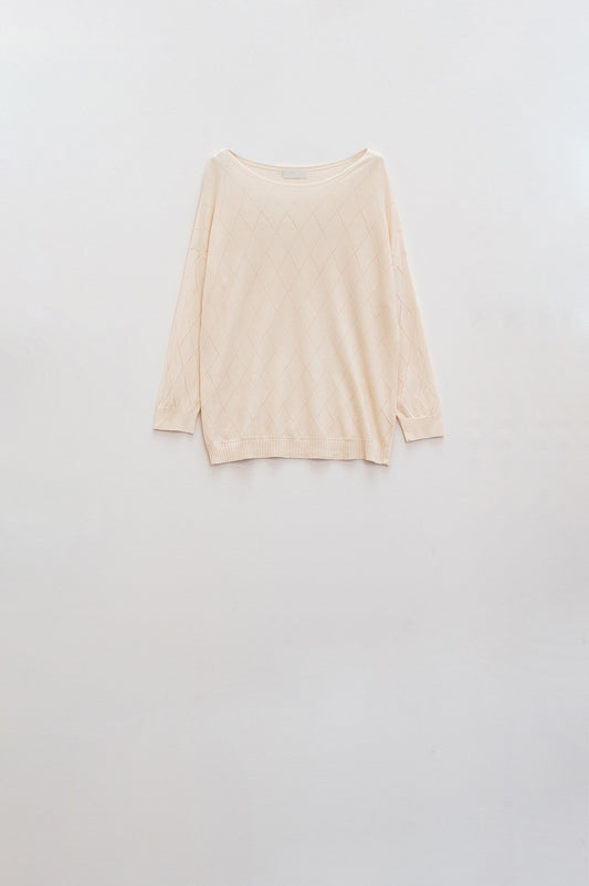 Beige sweater in argyle print with boat neck