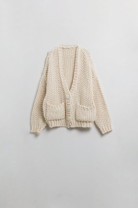 Oversized beige chunky knit jacket with pockets
