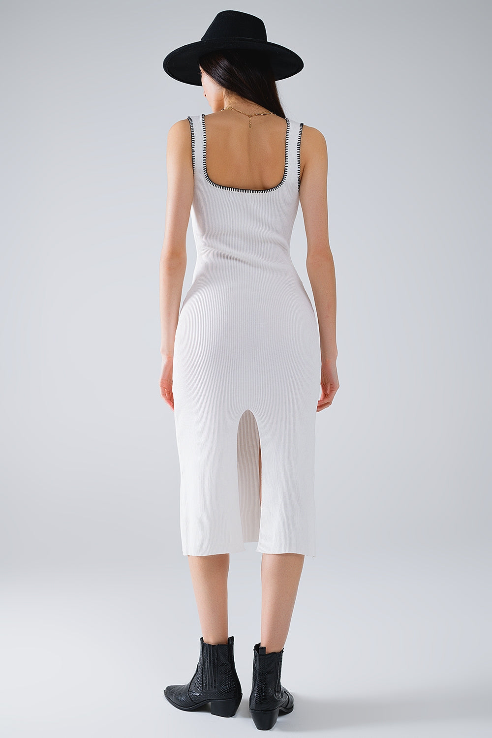 Summer Body Hugging knitted Dress in white With black Trim - dress