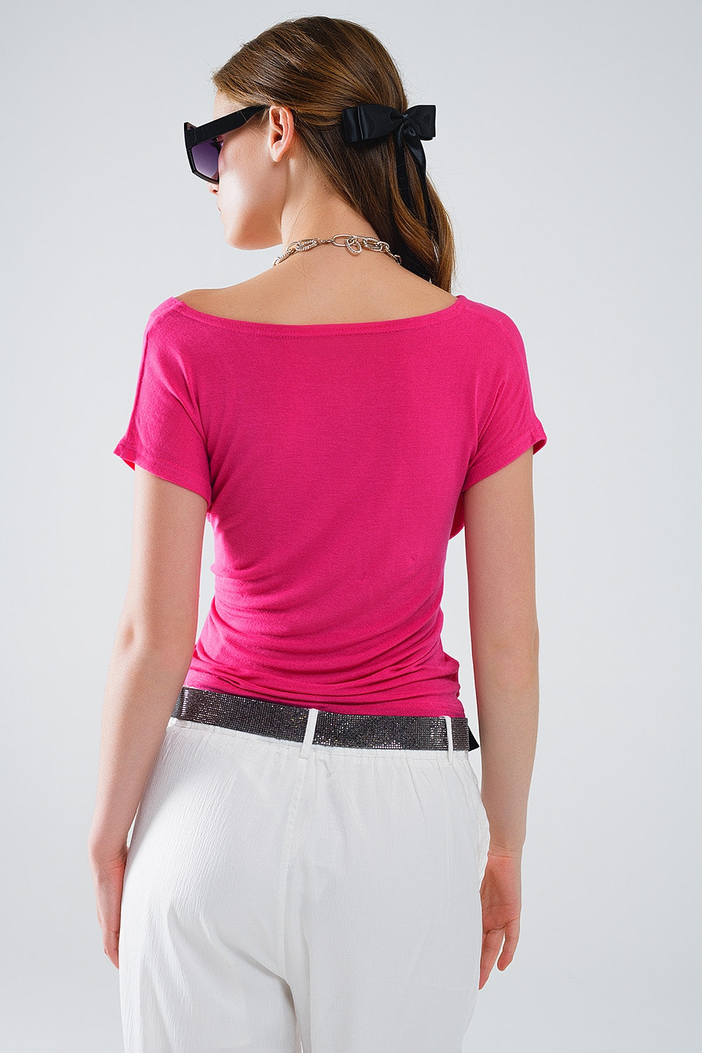 V-neck crossed drapped fitted top with cap sleeves in Fuchsia - top