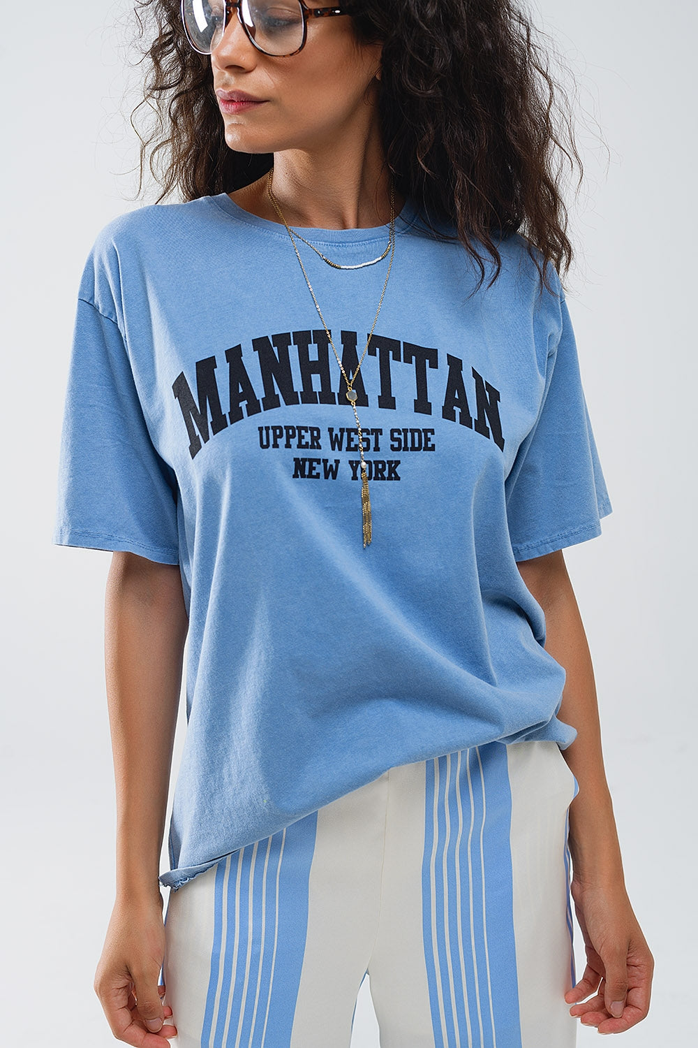 Blue relaxed T-shirt with manhattan text - top