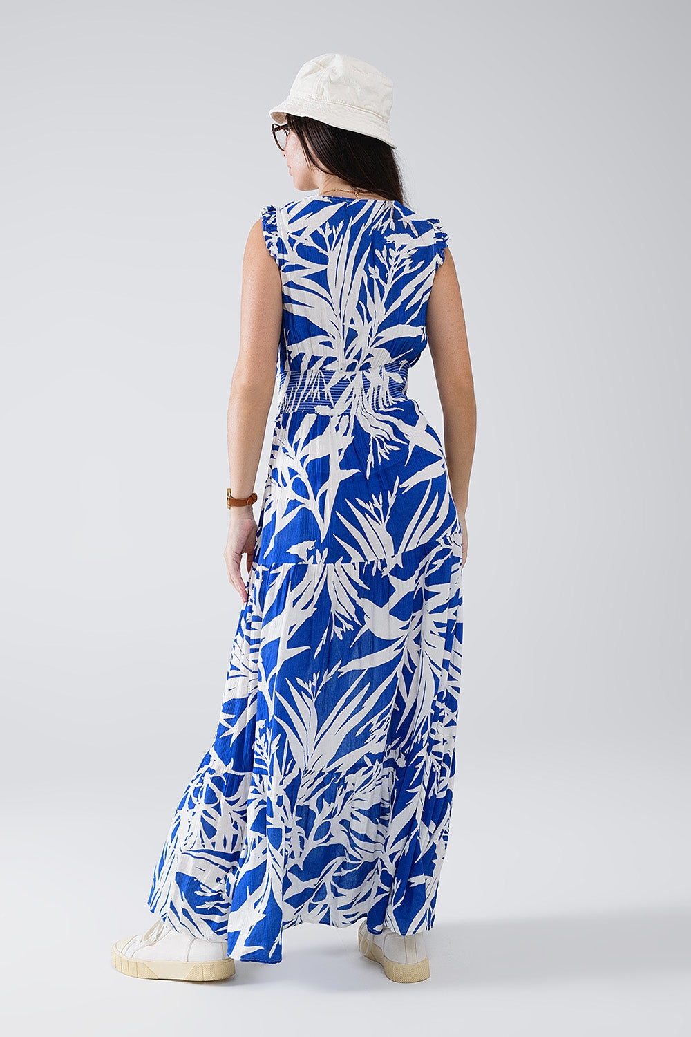 Maxi Tropical Print V-neck Dress With Slit in Blue - dress