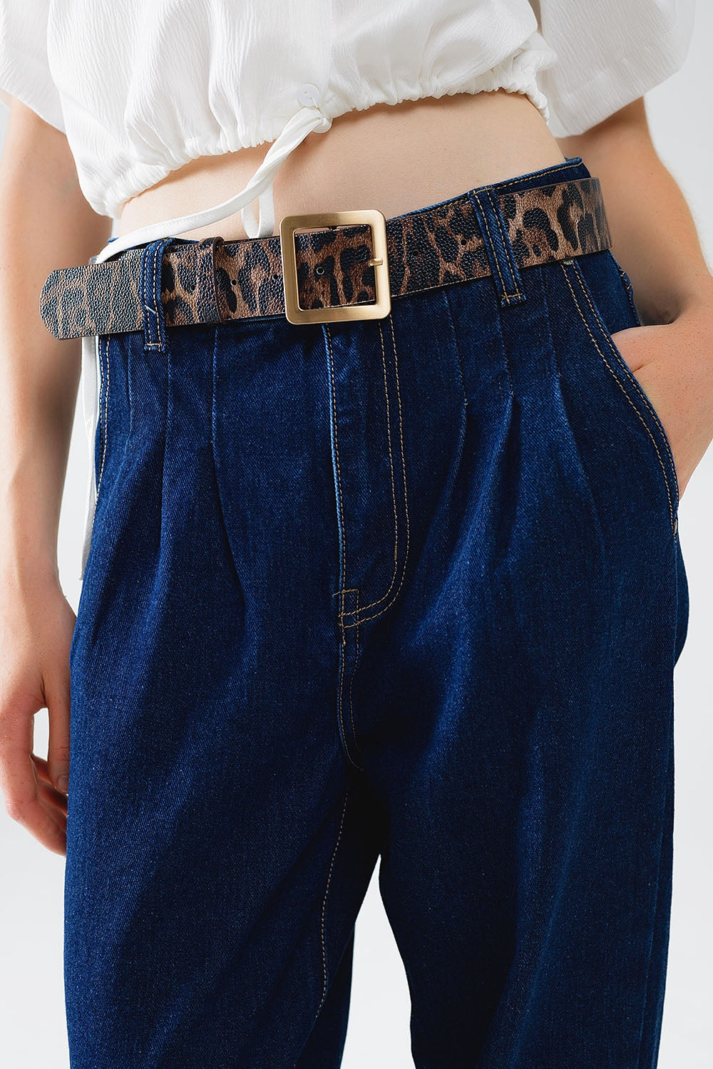 Raw Blue Mom Jeans With Pleated Detail - Denim