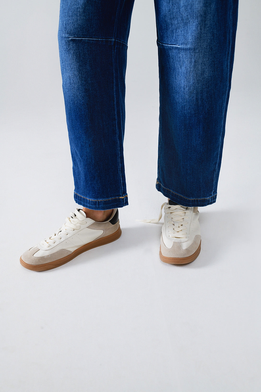 Blue Straight Jeans With Seam Details - Denim