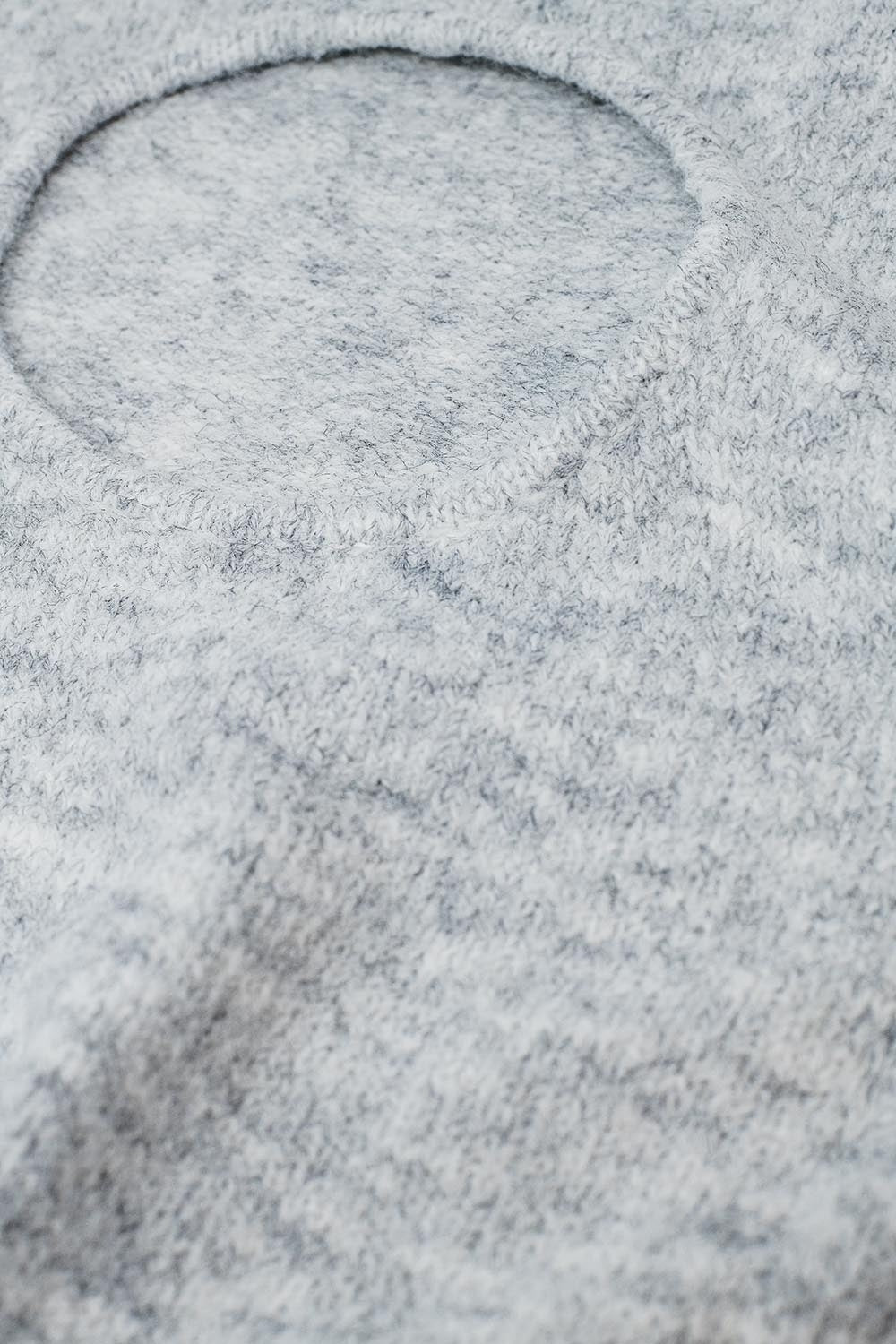 Grey jersey with long sleeves and open back detail - jumper