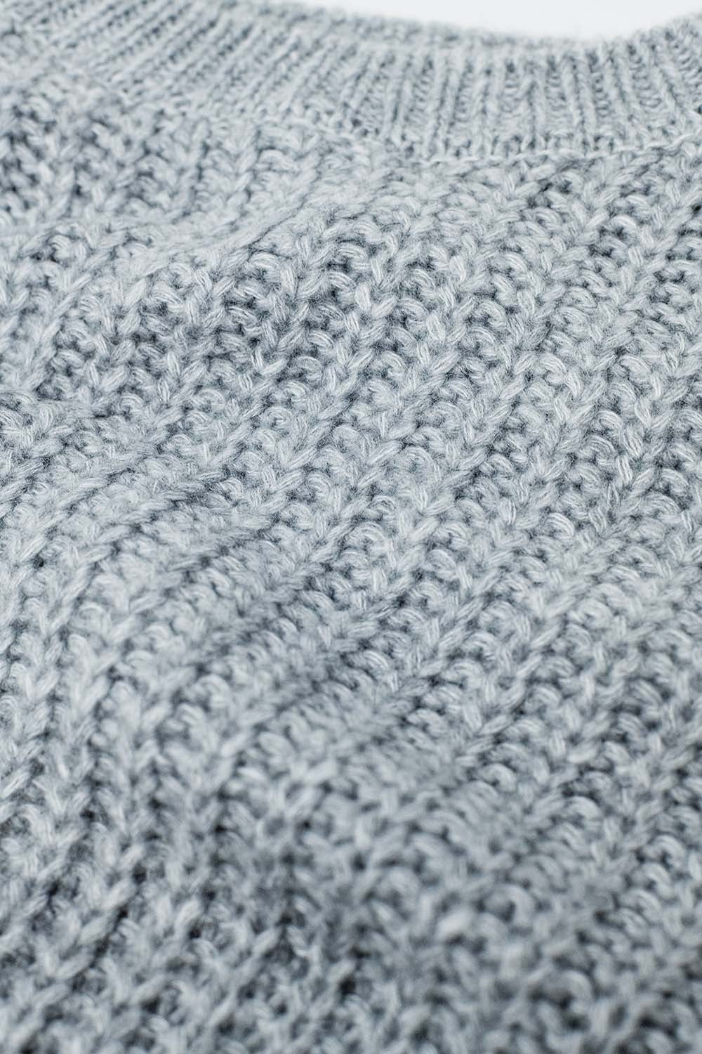 Light grey chunky knit sweater with balloon sleeves