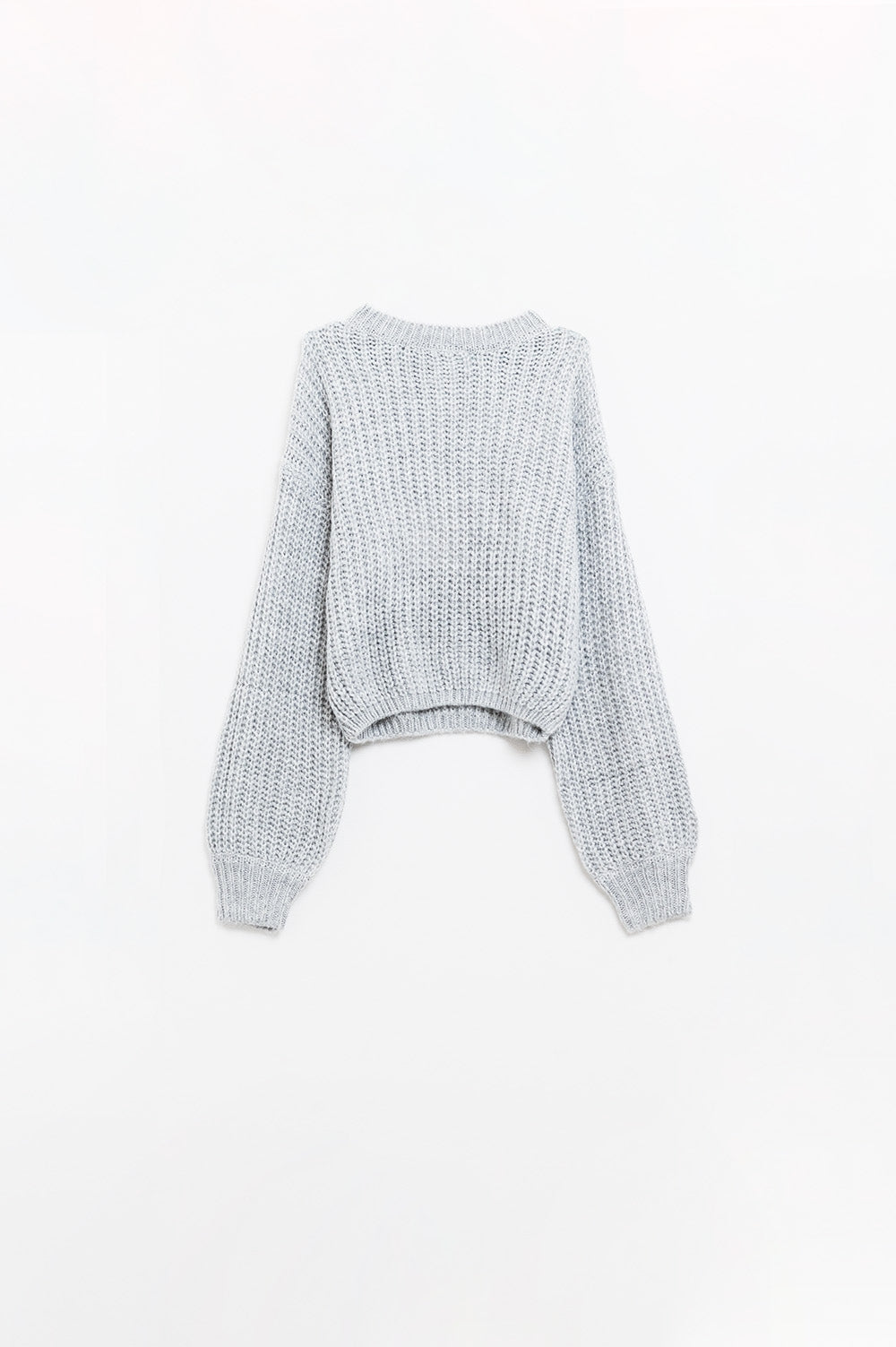 Light grey chunky knit sweater with balloon sleeves