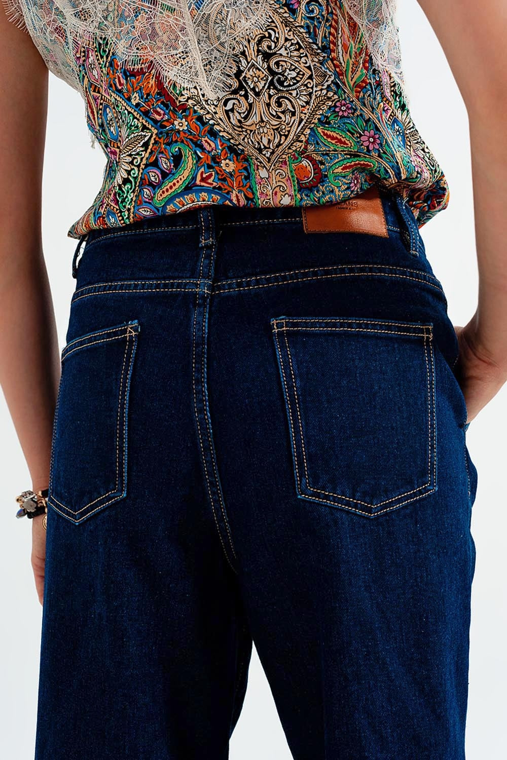 Relaxed fit pleat front jeans in dark blue - Denim
