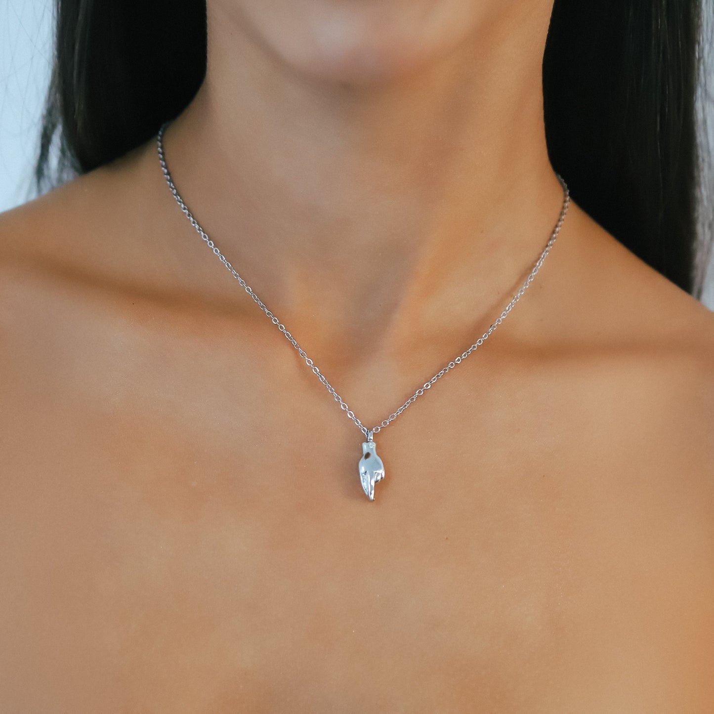 Billie Fingers Crossed Necklace | 925 Sterling Silver - Necklace