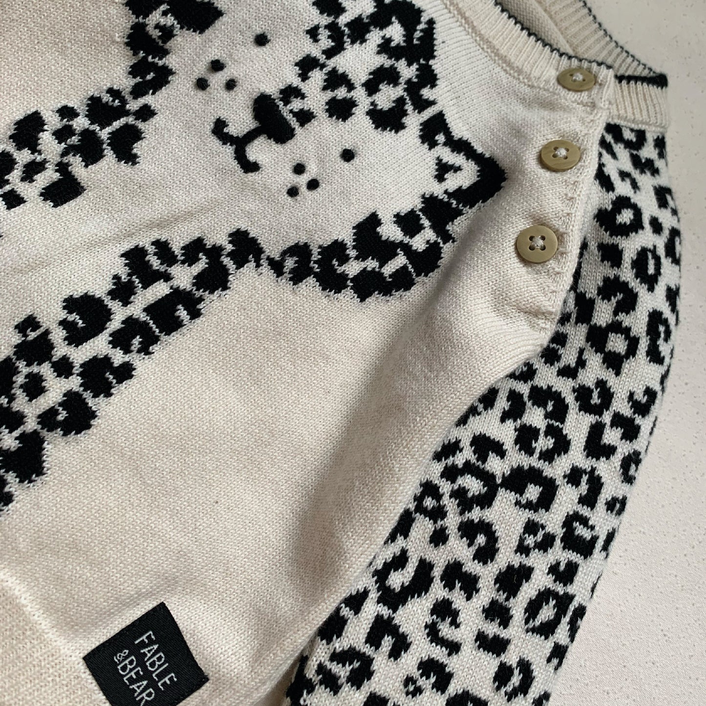 Purrfect Leo Jumper - Sweaters