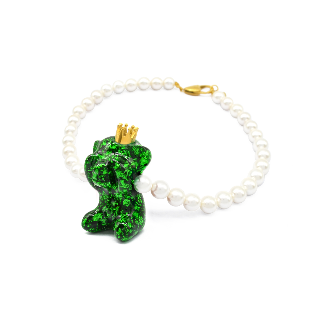 Sahi Polyresin Bear Pendant Necklace Green - NECKLACE