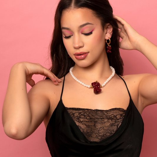 Sahi Polyresin Bear Pendant Necklace - NECKLACE