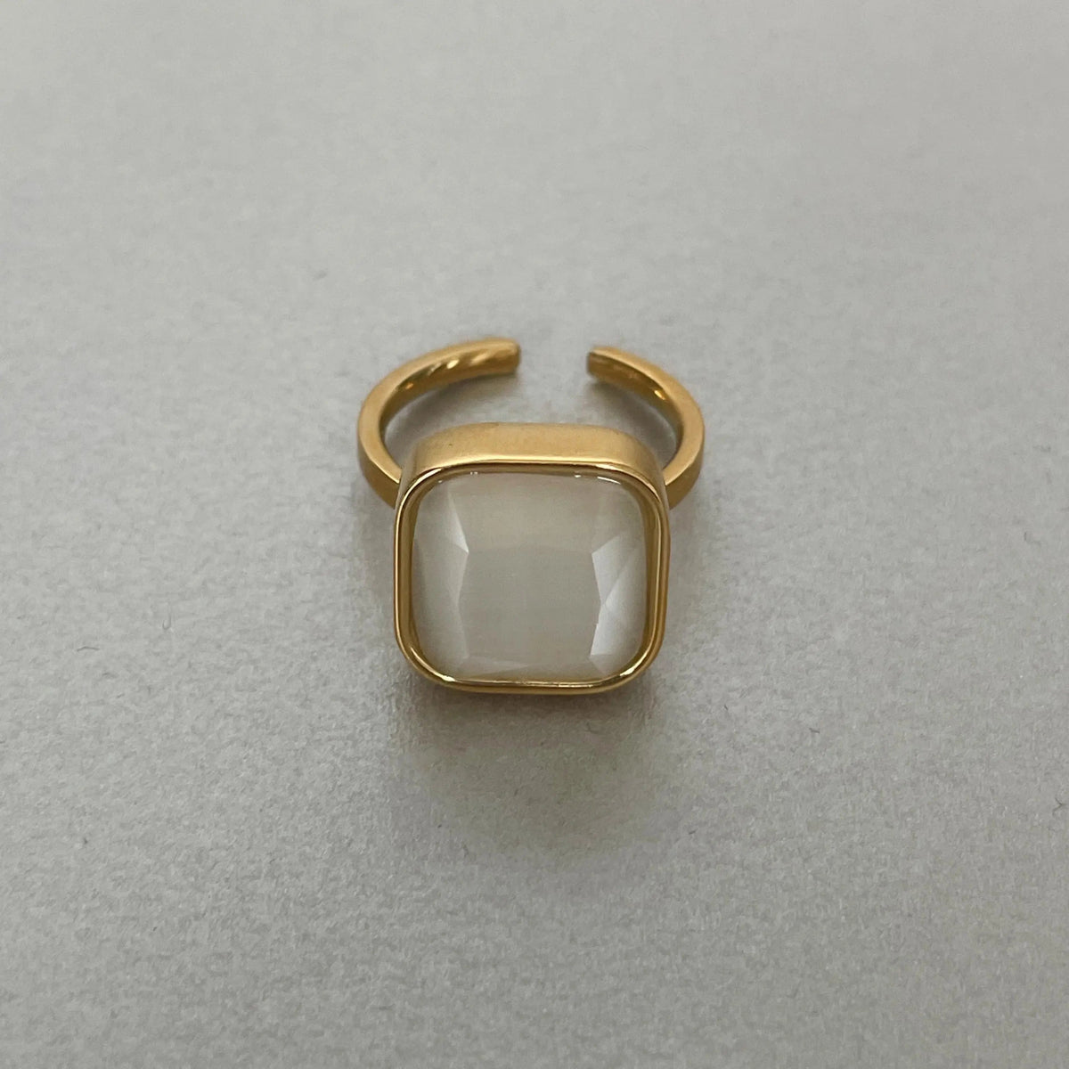 Hestia Luxe 18k Gold Plated White Ring - RING